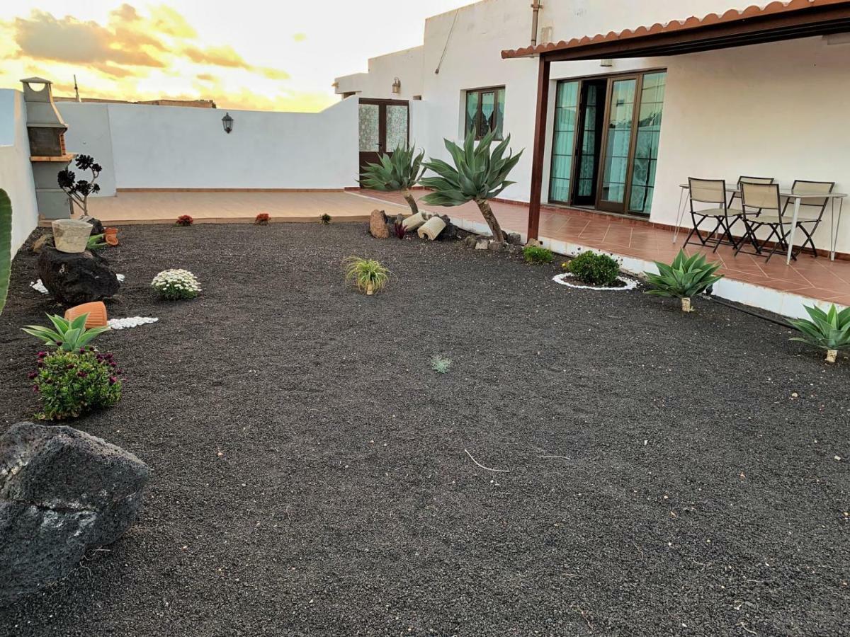 Casa El Gallo Теґісе Екстер'єр фото