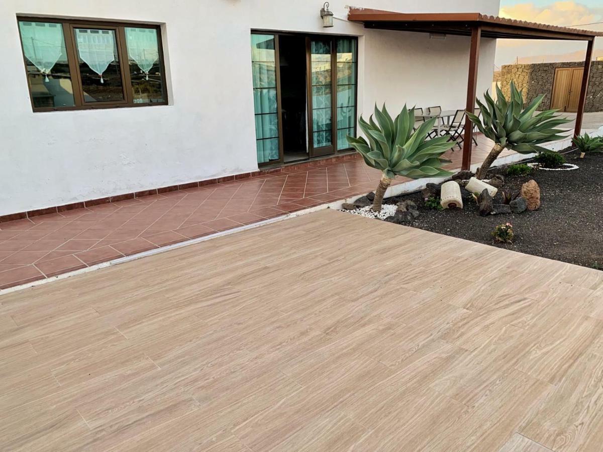 Casa El Gallo Теґісе Екстер'єр фото